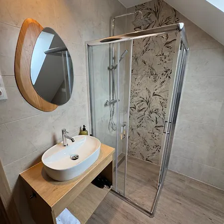 Apartment M21 Sarvar